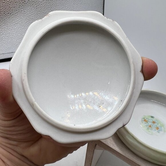 Japanese Ornate  Style Trinket Box Circular Style - Picture 4 of 7